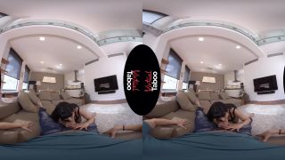 Son's Treat Is Very Sweet Starring: Valentina Ricci (Oculus 4k)
