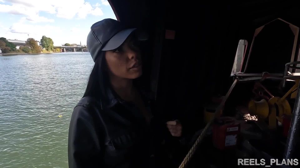 Reels Plans – Megan Fiore – Italian Girl Cheats Her Bf and Gets Anal in Public on a Boat.
