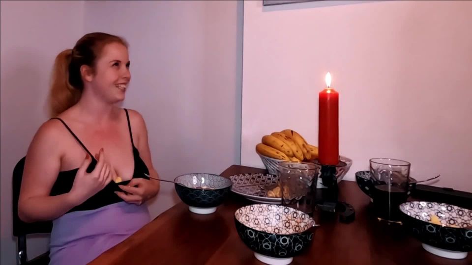 xxx video clip 28 Mia_Adler - Zu Hart - Nicht kaufen - Dinner endet in Hinrichtung  on german porn red hot fetish