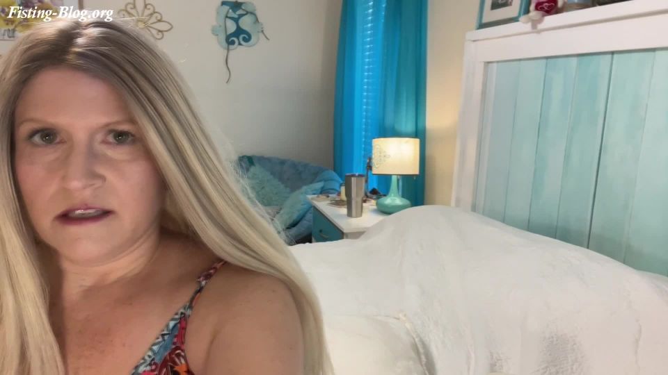 Porn Virgin/Can I fist myself – TabithaXXX fisting TabithaXXX