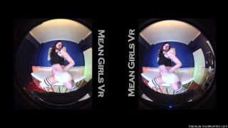 video de adultos 11 Cybill Troy Bragas Blancas JOI - inglés speech - pies porno sexy fetiche pie