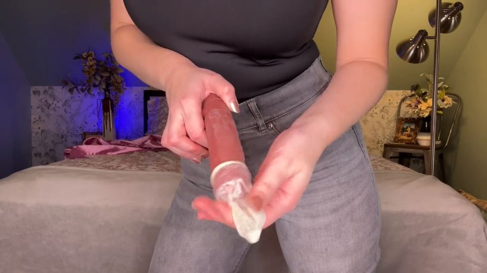 Femdom Porn SneezeGoddess – Cumslut Cuck Back for More Berating