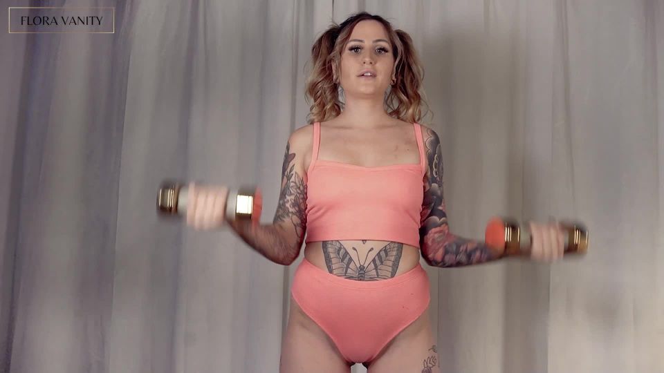 online clip 37 FloraVanity – Entrenador Bratty dice Stroke, femdom mocoso en femdom porno