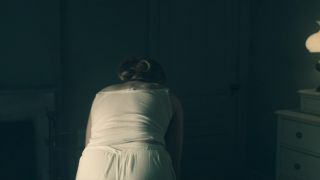 Elisabeth Moss, Alexis Bledel – The Handmaid’s Tale s01e01-04 (2017) HD 1080p!!!