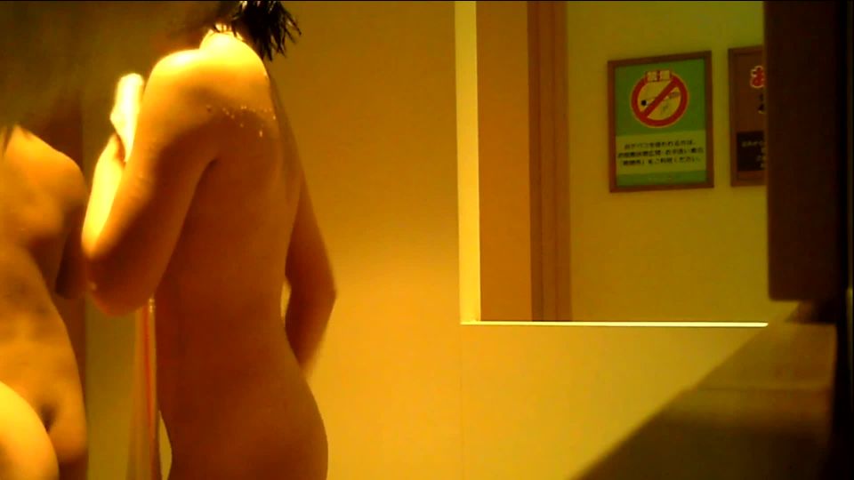 Voyeur Locker Room - tuoyishuodaoshe12, on voyeur