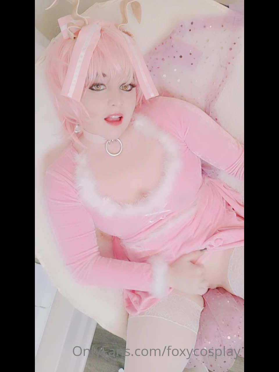 Onlyfans - foxycosplay - I shot this Mina clip giving myself camel toe and stretching out my shimapan just for you - 13-12-2020