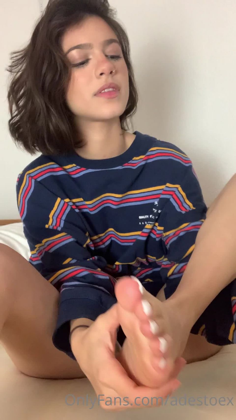 free online video 12 lesbian foot fetish adestoex 13-10-2020 Vibing wby, foot on feet porn