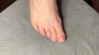 shoe fetish femdom porn | Caitlin Mara – Toe Painting At Home | foot fetish