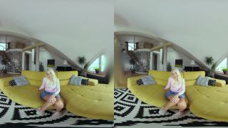 Helena Moeller - Helena's First VR Experience - Czech VR Casting 145 - CzechVRCasting (UltraHD 4K 2021)