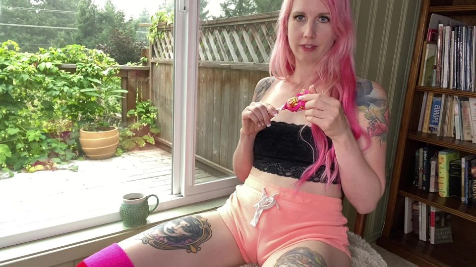 Candy Cum with Tea webcam Harley Sin