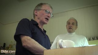 Teressa Bizarre - Naughty Young Maid