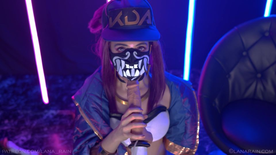 Lana Rain - K-DA Akali Invites You Backstage,  on toys 