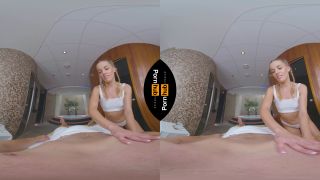 VR 180  Massage Me