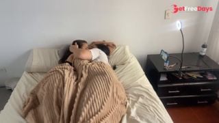 [GetFreeDays.com] Lesbian sex under the covers on a cold morning Sex Video May 2023