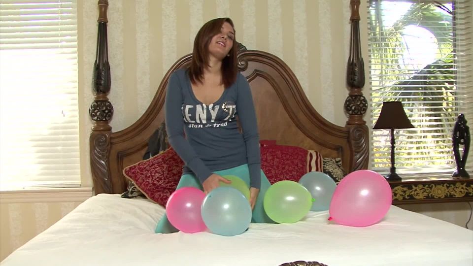Latina Looner Girl Alex Casio Humping and Popping Balloons in Pantyhose.