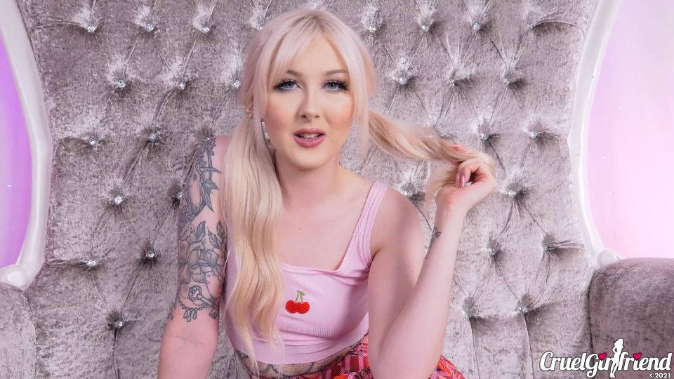 16 Masculinidad médicamente modificada en la femdom porno femdom pornstars