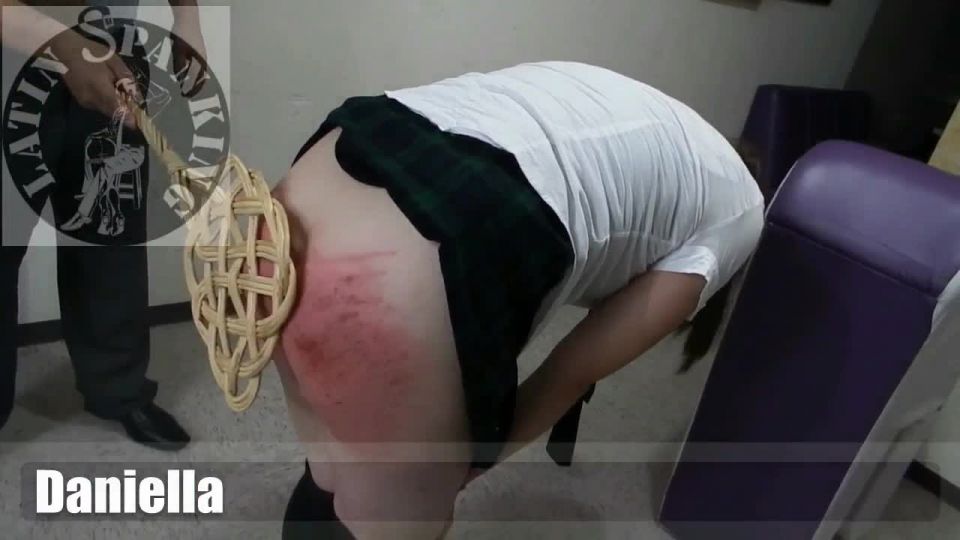 [HotSpanker.com] [hotspanker.com] Daniella and the carpet beater - MP4