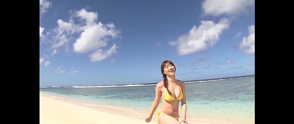 Mikie Hara Asian teen shows off posing at the beach