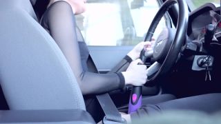 ManyVids.com - Princess Bambie Aka Carissa Nicole - Car cumming extended addition Amateur