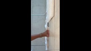 Mia Khalifa - Pies - FullHD 1080P