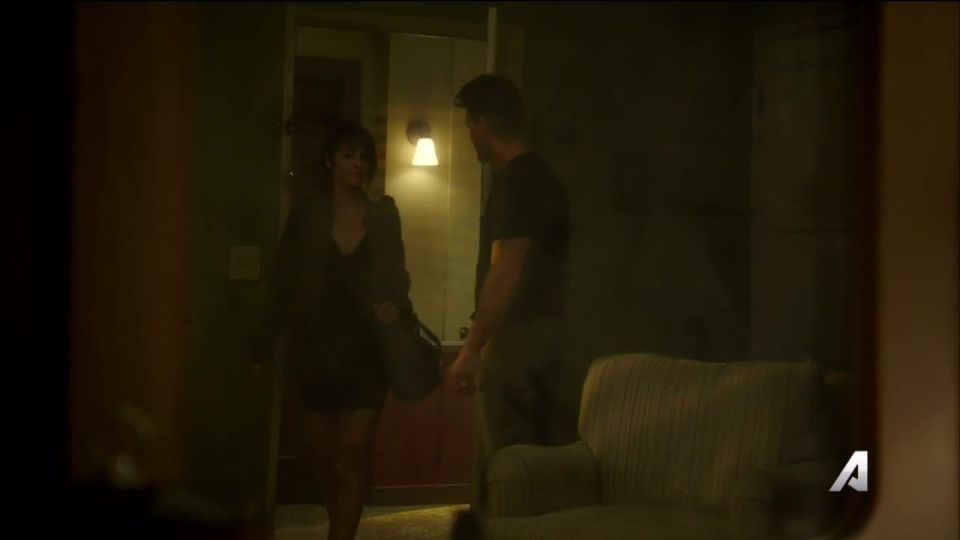 Amelia Jane Murphy – Kingdom s03e04 (2017) HD 720p. - (Celebrity porn)