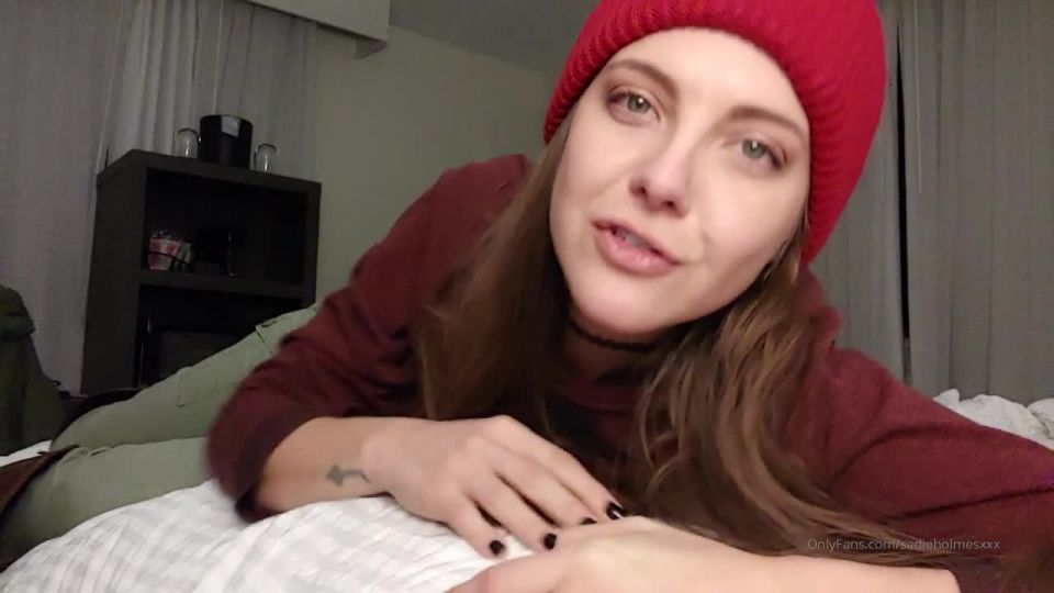 free porn video 2 Sadie Holmes - Sniff my stinky feet after walking around VA for hours on pov domestic femdom