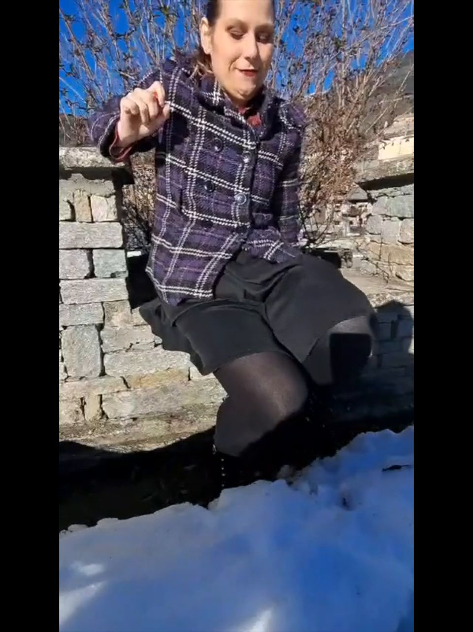 Masturbation Outside, Real Public Masturbation.