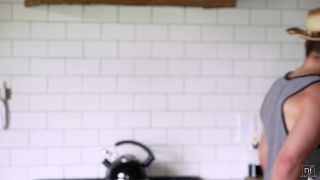 NubileFilms presenta Kyler Quinn - Verano de amor - en adolescente