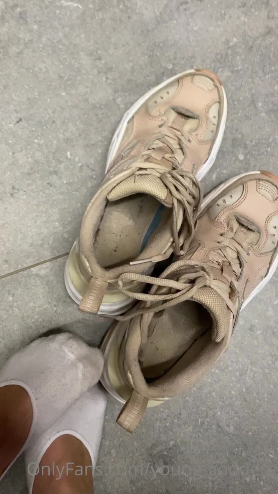 [footjob-porn.com] Onlyfans - Young Goddess_128_young-goddess-31-07-2021-2179145136-Can you smell this Leak
