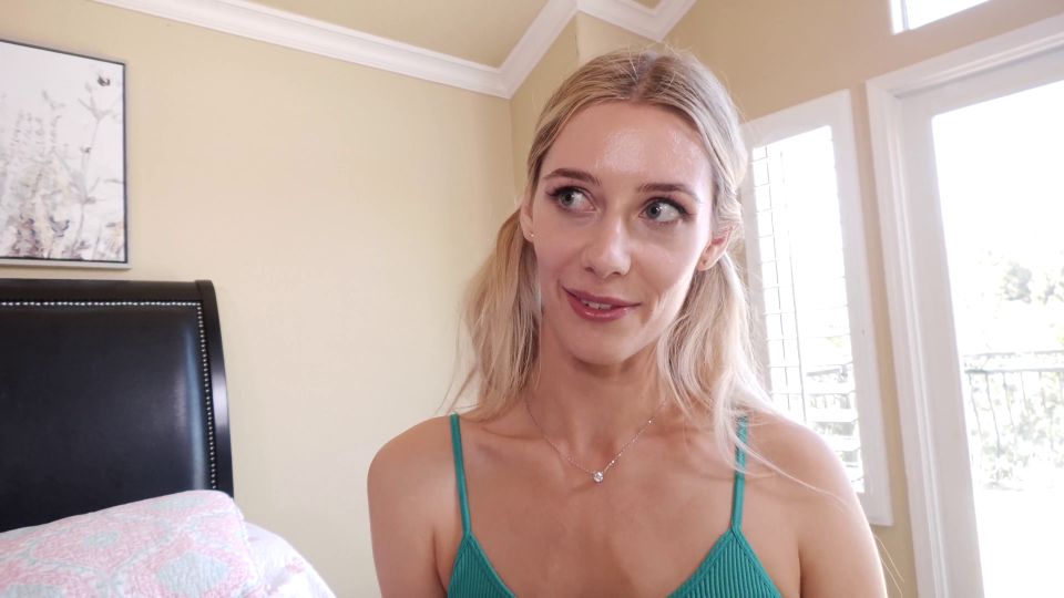 Emily Jade Gets A Facial From Her Stepdaddy'S Disciplinarian Dick