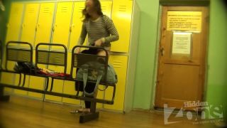 Ver gratis Porno en línea – Voyeur – Locker_room_2, voyeur en voyeur