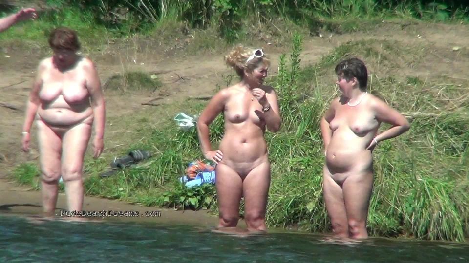 NudeBeachdreams_com – Nudist video 01653  1080p *