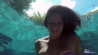  teen |  SexUnderWater presents alexis dean (MP4, SD, 854×480) | teens - teens - teen 