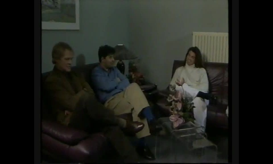 Anika Perro, Bernadette Manfredi, Mona le Essa – (BB-Video) – Gib ihn mir, 576p, 1995 | brunette | blonde