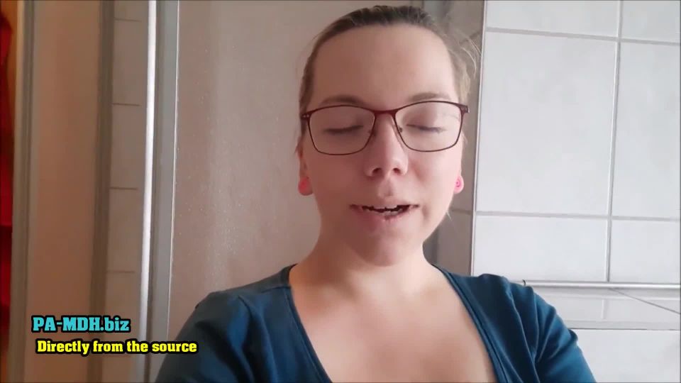 JuleStern - Wunschvideo - Meine gro?en Schwangeren-Titten kneten und einoelen [FullHD 1080P] - germany amateur - german porn amateur wife creampie