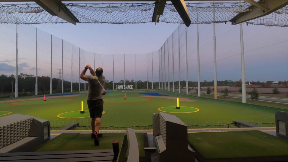 FUCKING WAITRESS AT TOP GOLF 4K Twitter Thegorillagrip