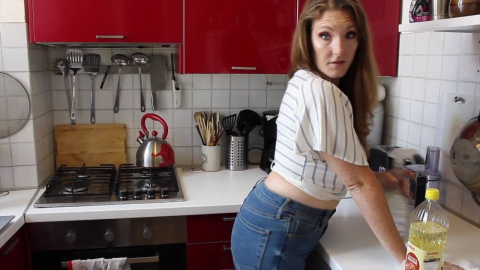 xxx video clip 18 Littleredheadlisa - Your Friends Hot Mom | sexy | pussy licking femdom biqle