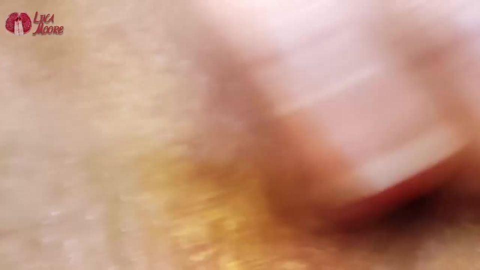 Lina Moore - Extreme Pussy Close Up. Vaginal dilator - Lina Moore