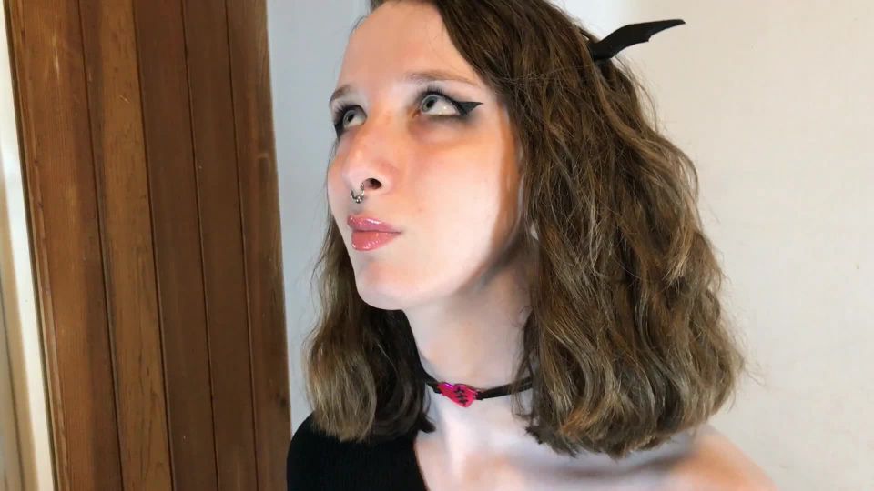 Trashgirltahlia – Tahlias Oral Fixation.