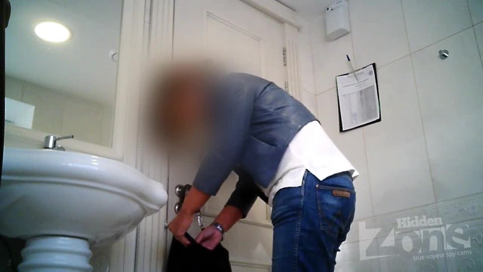 Voyeur  Zona oculta WC - hz Wc2993  voyeur
