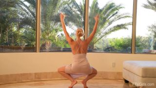  teen | Nikki in Swedish Sensuality – Heart Of Yoga | yoga