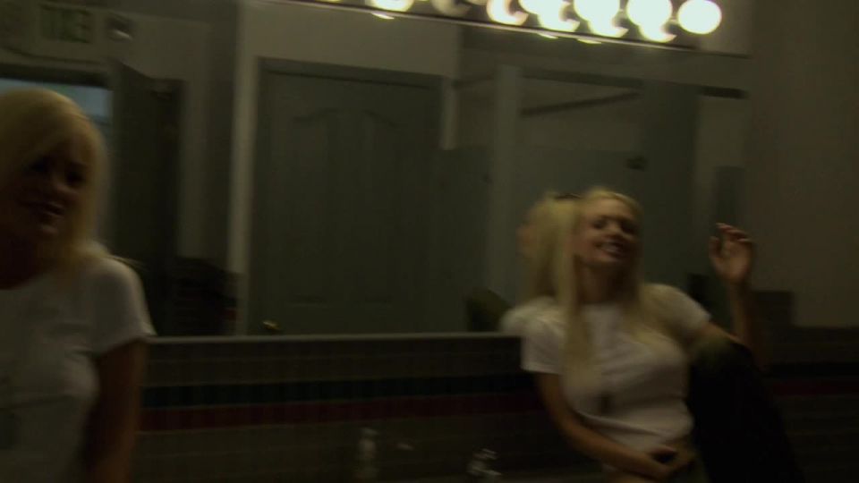 clip 22 Porn.com - Jesse Jane, Riley Steele - POV Bathroom Break Blowjob [HD 720p] - hdrips porno - hardcore porn hardcore pornography