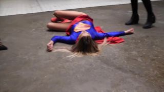 Supergirl gets her ass kicked by hot lesbians Video Sex D...