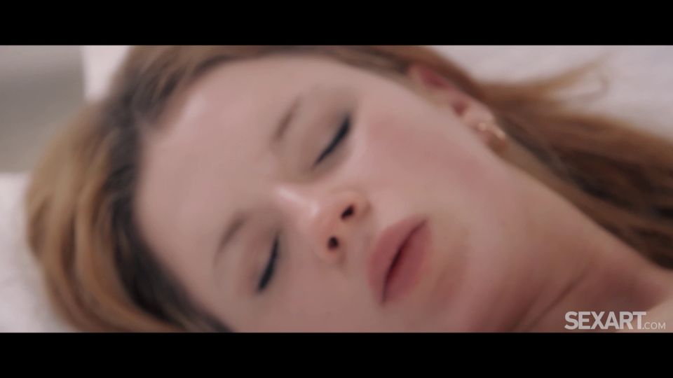 Katarina Rina - Mujer natural con pechos HD