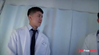 2 Doctors 1 Patient