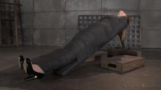 Jessica Ryan, Matt Williams, Jack Hammer - pelirroja sexy...