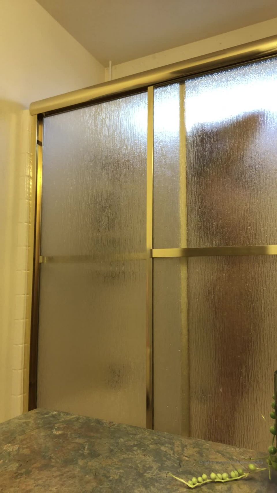 online porn video 4 korean femdom bowdown2chelsea 14-12-2019 2 min shower tease clip, femdom on femdom porn