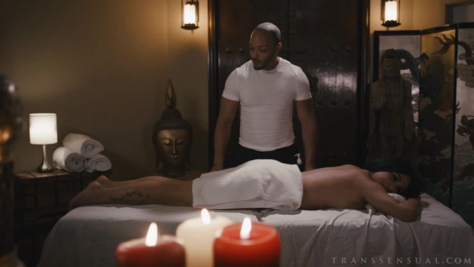 Transsensual presents TS Massage Vol. 4 – Eva Maxim & Dillon Diaz Shemale