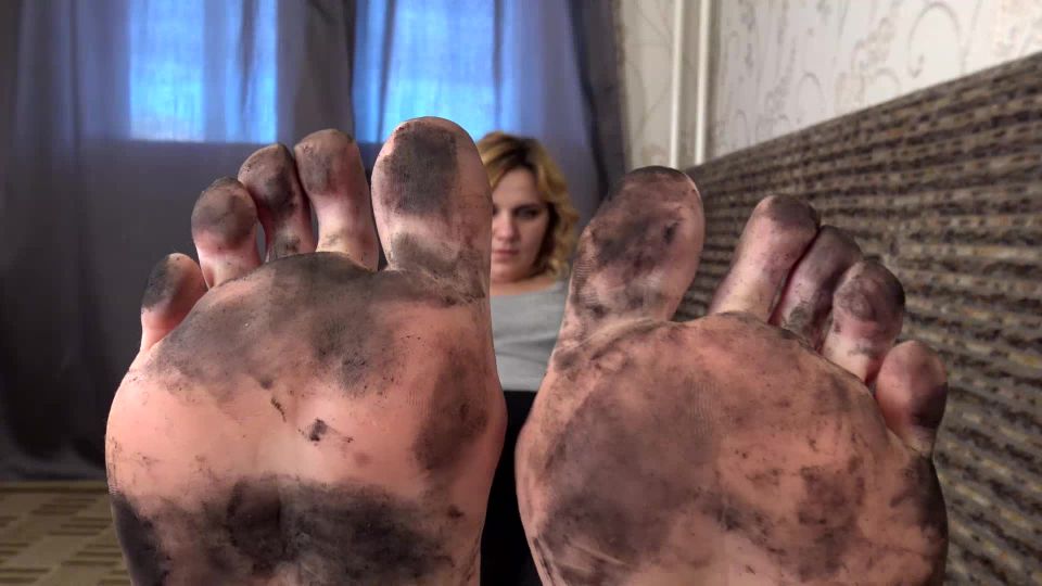 [GetFreeDays.com] Elsa - Dirty Foot Worship dirty feet