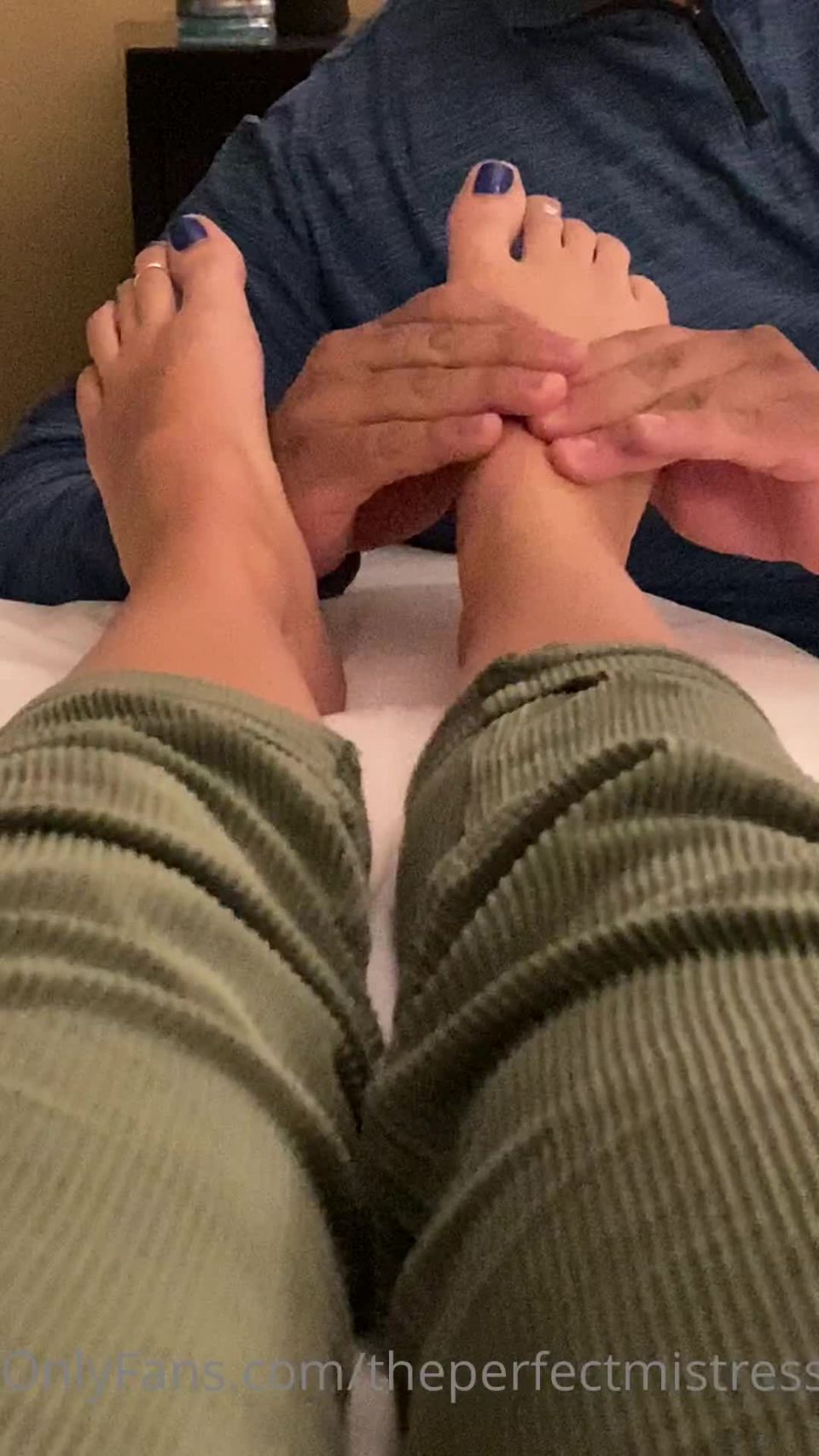 ThePerfectMistress Theperfectmistress - the clip i got from my foot session in las vegas when i first arrived his massage f 06-04-2021